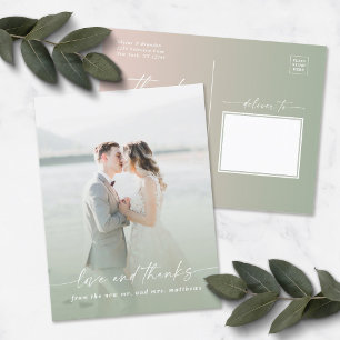 Elegant Ombre Light Green Wedding Photo Overlay Briefkaart