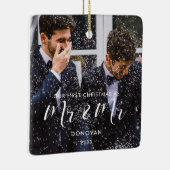 Elegant Ons eerste kerstfeest als Mr & Mr Foto Keramisch Ornament (Rechts)