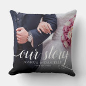 Elegant Ons Verhaal Foto Bruiloft Handgeschreven Kussen (Voorkant)