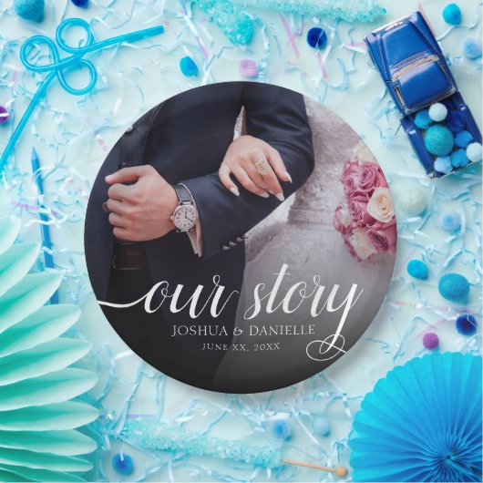 Elegant Ons Verhaal Foto Bruiloft Handgeschreven Papieren Bordje (Feest)