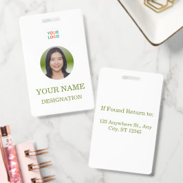 Elegant ontwerp voor pasjes met foto en naam badge