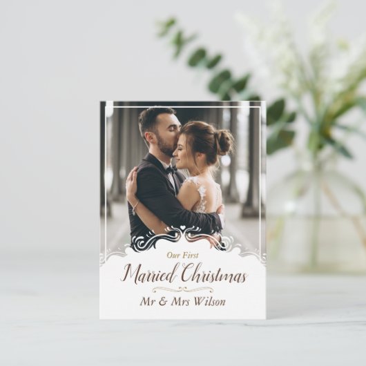 Elegant Onze 1e getrouwde kerst één foto Feestdagenkaart (Staand voorkant)