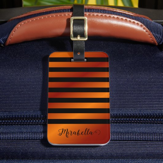 Elegant Oranje en Black Custom Name Bagagelabel (Voorkant Insitu 2)