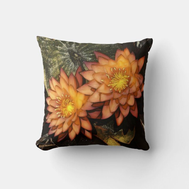 Elegant Oranje water Lilies Kussen (Voorkant)