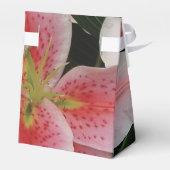 Elegant Oriental Lilies Wedding Bedankdoosjes (Achterkant)