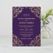 Elegant Ornament Goud Lijst op Paarse Bruiloft Kaart (Staand voorkant)