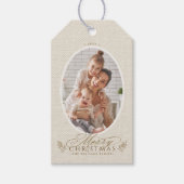 Elegant Ovaal Lijst Vrolijke Kerstfoto Cadeaulabel (Voorkant)