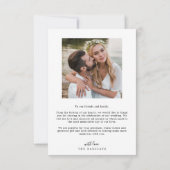 Elegant Overlay Hand Lettered Script Weddenfoto Bedankkaart (Achterkant)