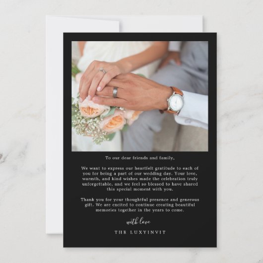 Elegant paar Minimalistisch Eenvoudig Script Trouw Kaart (Achterkant)