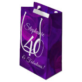 Elegant Paars 40 en Fabulous Birthday Party Klein Cadeauzakje (Achterkant Gekanteld)