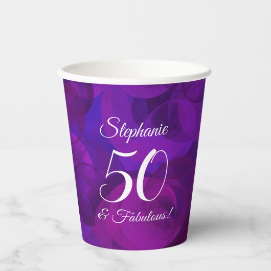 Elegant Paars 50 en Fabulous Birthday Party Papieren Bekers (Voorkant)