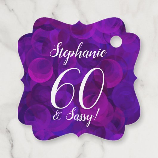 Elegant Paars 60 en Sassy Birthday Party Bedankjes Labels (Achterkant)