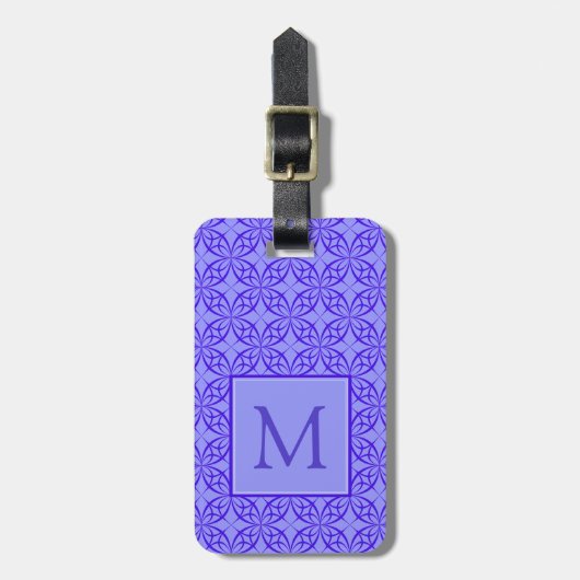 Elegant Paars Filigree Pattern Monogram Bagagelabel (Voorkant verticaal)
