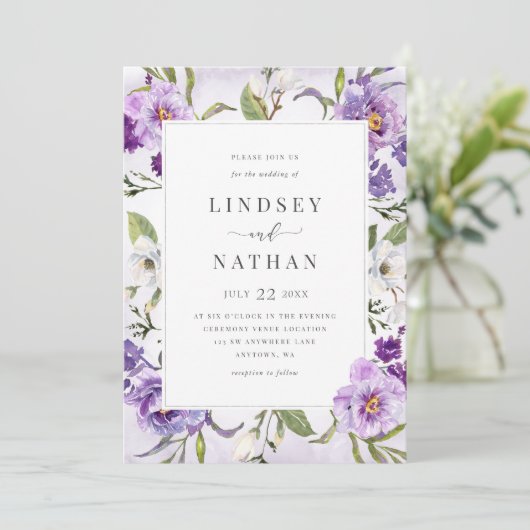 Elegant Paars Floral Botanical Wedding Kaart (Staand voorkant)