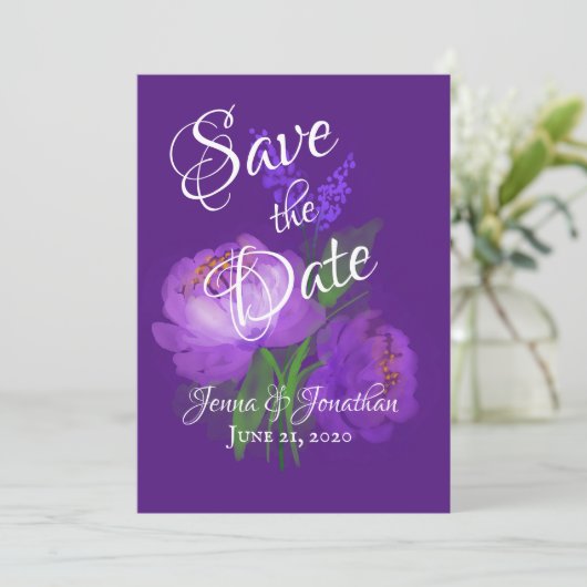 Elegant Paars Floral Script Weddenschap Save The Date (Staand voorkant)