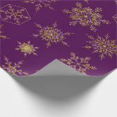 Elegant Paars Gold Snowflakes Pattern Wrapping Pa Cadeaupapier (Hoek)