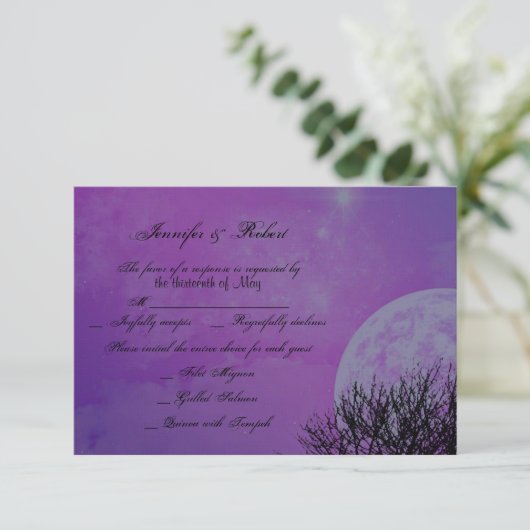 Elegant Paars Gothic Posh Wedding Response Card RSVP Kaartje (Staand voorkant)