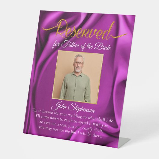 Elegant Paars Save a Seat Photo Weddenschap Memori Reclamebord Met Voetstuk (Voorkant)