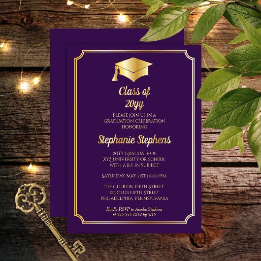 Elegant Paars University Graduation Party Gold Folie Uitnodiging