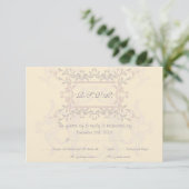 Elegant Paars Wedding RSVP Kaart (Staand voorkant)