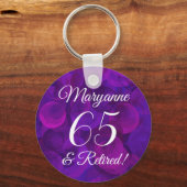 Elegant Paarse 65 & Gepensioneerd Pensioen Sleutelhanger (Voorkant)
