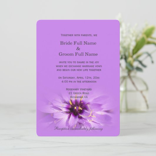 Elegant,  paarse bloembruiloft kaart (Staand voorkant)