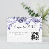 Elegant Paarse Floral Rozen Winter Weddenschap QR RSVP Kaartje (Staand voorkant)
