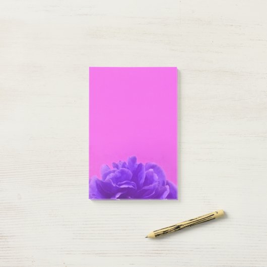 Elegant Paarse frambozen Post-it® Notes (Op bureau)