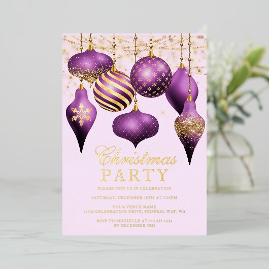 Elegant Paarse gouden kerstfeest Folie Uitnodiging (Staand Voorkant)