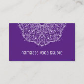 Elegant Paarse hand Drawn Mandala Yoga Instructor Visitekaartje (Voorkant)