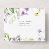 Elegant Paarse Monogram Bloemen Bruiloft QR Code All In One Uitnodiging (Achterkant)
