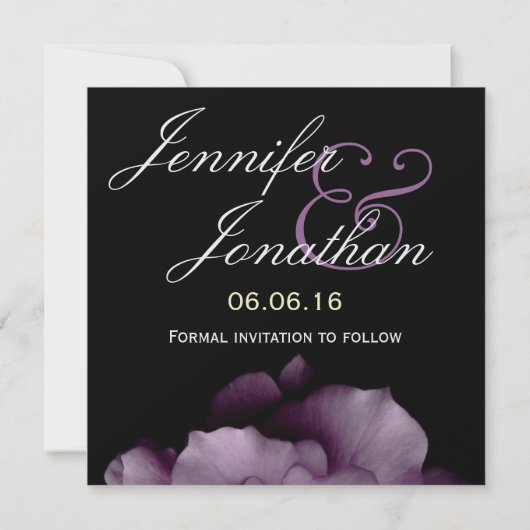 Elegant PAARSE Petals Wedding Save the Date Invite (Achterkant)