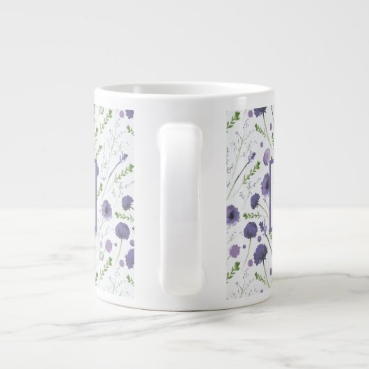 Elegant Paarse Waterverf Floral Pattern Grote Koffiekop (Achterkant)