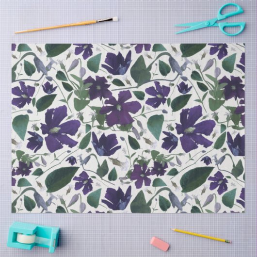 Elegant Paarse Waterverf Floral Pattern Tissuepapier (Craft)