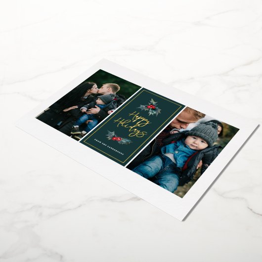 Elegant Painted Holly Two Photo Prettige feestdage Folie Feestdagenkaart (Gedraaid)