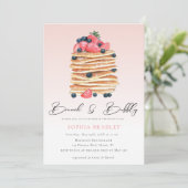 Elegant Pancakes Pink Bridal Brunch Uitnodiging (Staand voorkant)