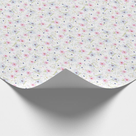 Elegant pastblauw en roze bloemen cadeaupapier (Hoek)
