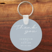 Elegant Pastel Blue Minimal Wedding sleutelhanger (Voorkant)