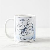 Elegant Pastel White & Blue Lily Persoonlijke naam Koffiemok (Links)