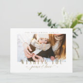 Elegant Peace & Love Gold Typografie Foto Feestdagenkaart (Staand voorkant)