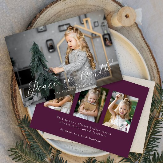 Elegant Peace on Earth Script Paarse 4 Foto Feestdagenkaart