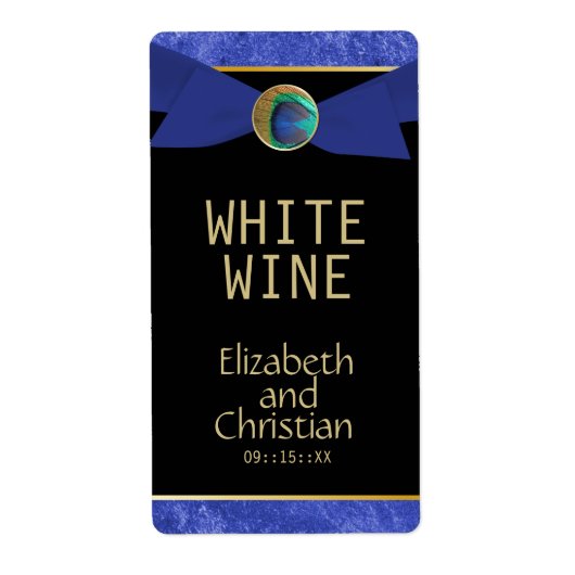 Elegant Peacock Button & Bow Wedding Wine Labels (Voorkant)