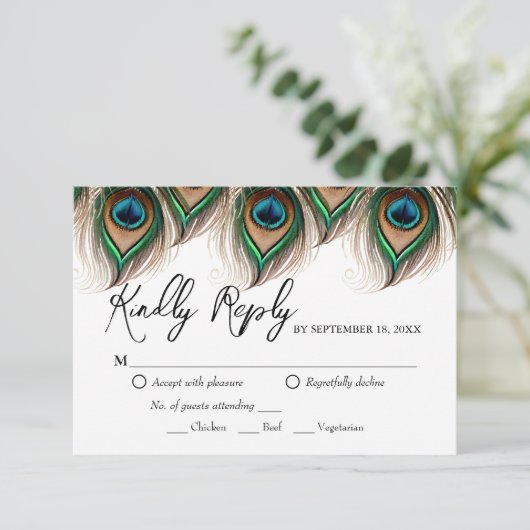 Elegant Peacock Feather Wedding RSVP Kaart (Staand voorkant)