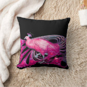 ELEGANT PEACOCK IN PINK FUCHSIA BLACK KUSSEN (Deken)