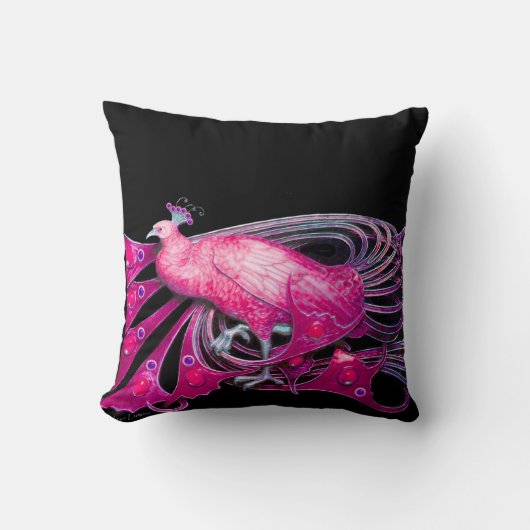 ELEGANT PEACOCK IN PINK FUCHSIA BLACK KUSSEN (Voorkant)