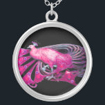 ELEGANT PEACOCK IN PINK, FUCHSIA EN BLACK ZILVER VERGULDEN KETTING<br><div class="desc">Kleurrijk en stijlvol design met heldere 3D-edelstenen Digitaal grafisch ontwerp door Bulgan Lumini. Deel van het nieuwe collectie ARCADIA .</div>