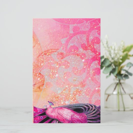 ELEGANT PEACOCK IN SPARKLINKFUCHSIA BRIEFPAPIER (Staand voorkant)