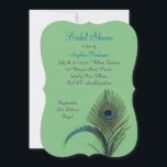 Elegant Peacock Vrijgezellenfeest (groen) Kaart<br><div class="desc">Elegante paukveren versieren deze Bridal Shower Invitation op een groene achtergrond. De uitnodiging staat vermeld in het basisdocument,  maar ik raad de schimmer van het parelhoenderpapier aan om de rijksheid van de veren uit te leggen.</div>