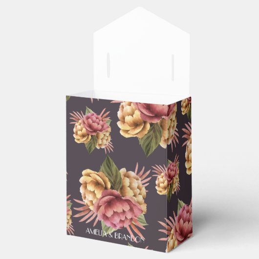 Elegant Peony Flowers op Paars Brown Bedankdoosjes (Geopend)
