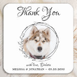 Elegant Pet Foto Dank je Dog Wedding Kartonnen Onderzetters<br><div class="desc">Bedankt voor het vieren van mijn mensen! Voeg de afsluitende aanraking toe aan je bruiloft met deze schattige onderzetters voor de bruiloft van de douane. Ideaal voor je bruiloft na het feest en de receptie, en als trouwfeest voor je gasten. Pas deze onderzetters van de fotohondenbruiloft aan met uw favoriete...</div>